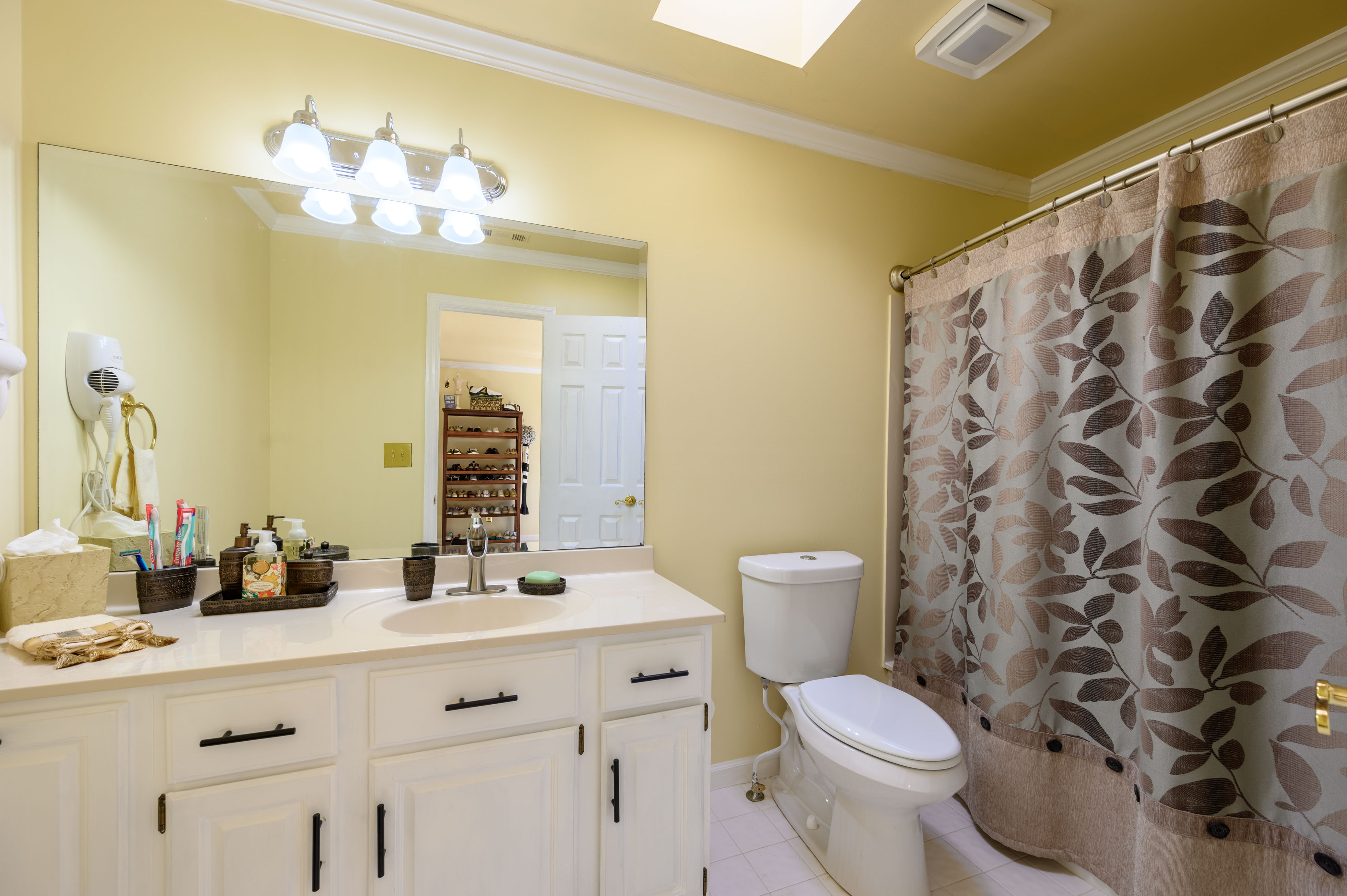 1031 Crackers Neck Road image 21